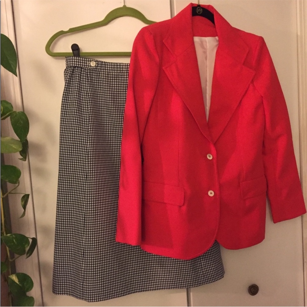 Vintage Latiffa 4 piece skirt set red black match women’s matching set